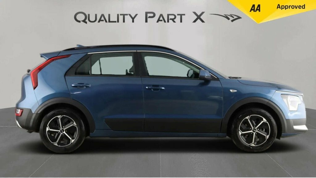 Kia Niro Suv Blue #4