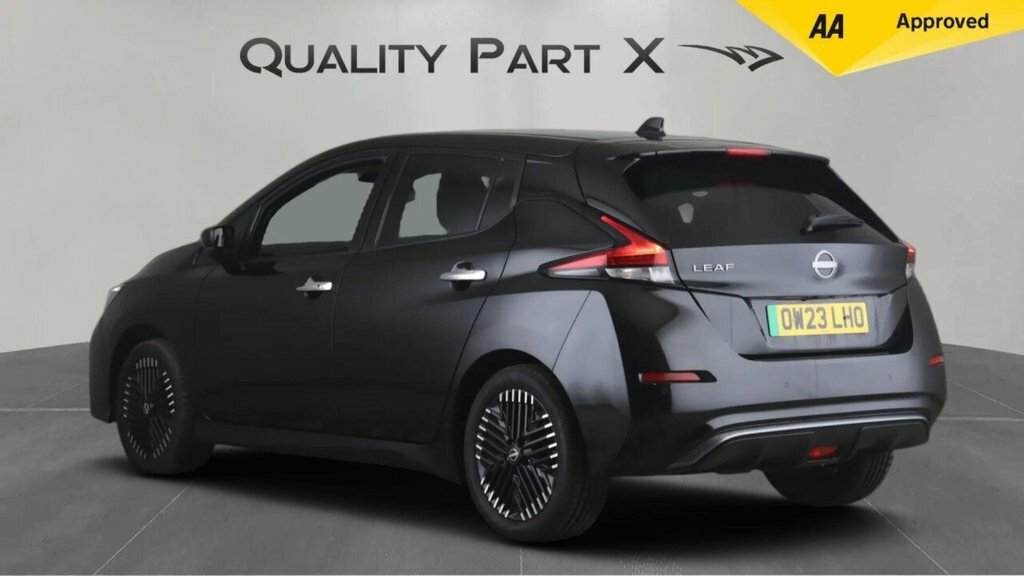 Nissan Leaf Hatchback OW23LHO Black #5