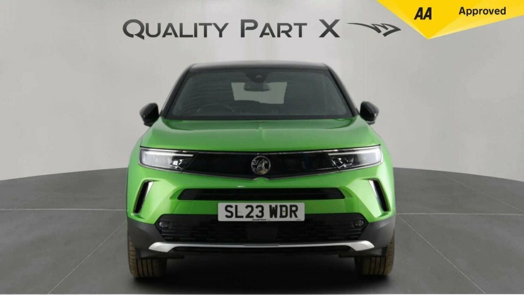 Vauxhall Mokka-e Suv Green #2