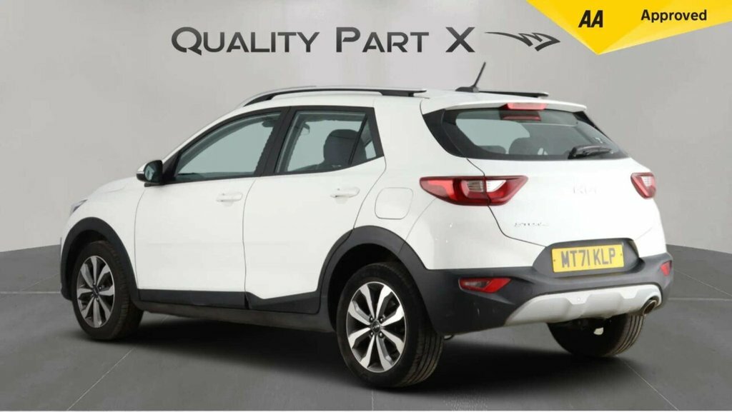 Kia Stonic Suv MT71KLP White #5
