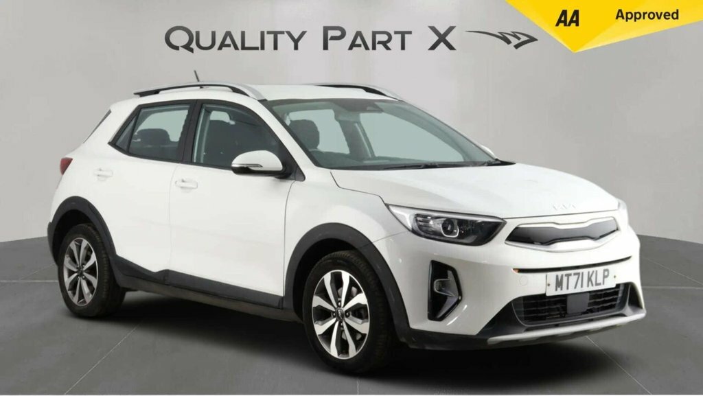 Kia Stonic Suv MT71KLP White