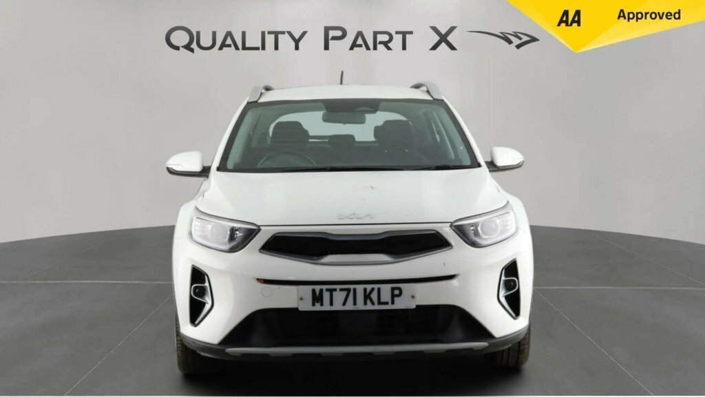 Kia Stonic Suv MT71KLP White #2