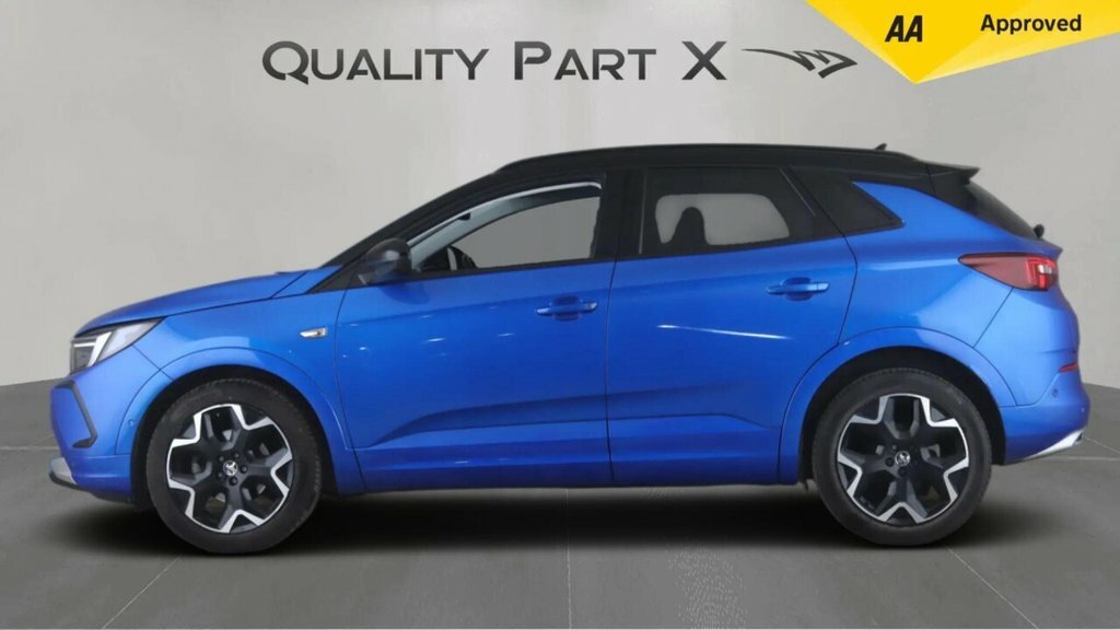 Vauxhall Grandland Suv FD23EGY Blue #4