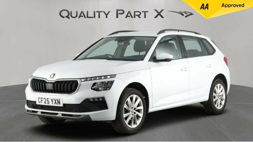 Skoda Kamiq Suv CF25YXN White #3