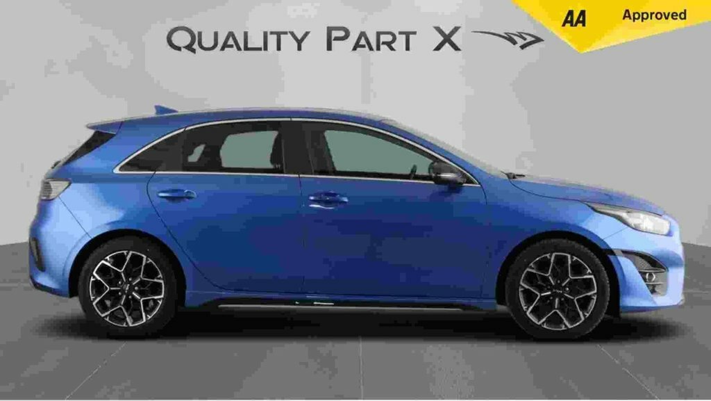 Kia Ceed Hatchback Blue #3