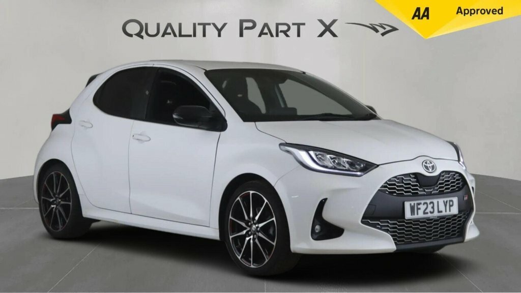 Toyota Yaris Hatchback White