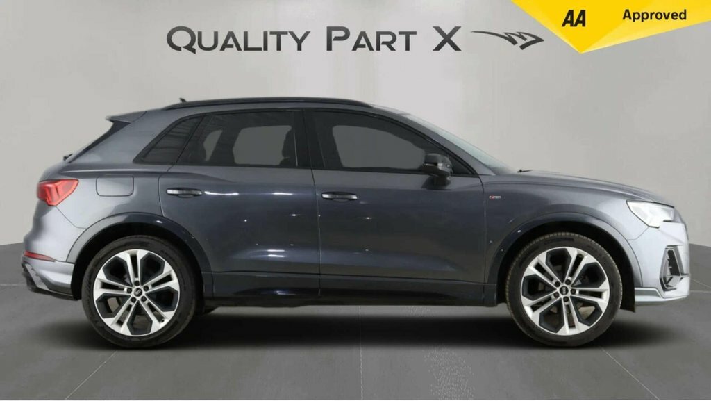 Audi Q3 1.5L Black Edition NJ21BHS Grey #4