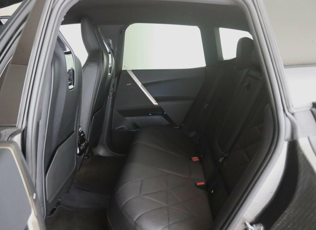 BMW iX Suv Black #10