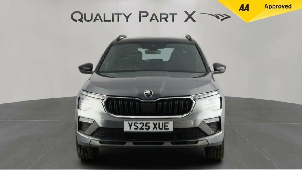Skoda Kamiq Suv YS25XUE Grey #2
