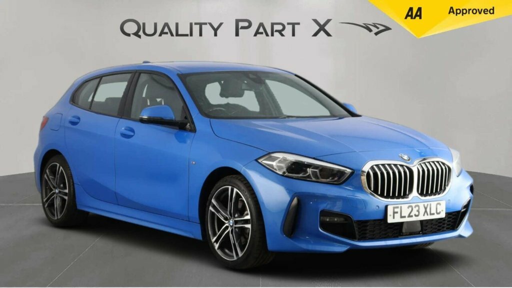 BMW 1 Series Hatchback Blue