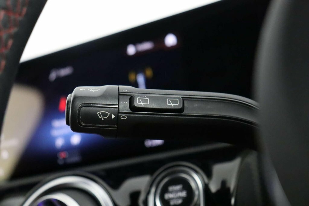 Mercedes-Benz CLA Class 200 Amg Line Executive Tip Black #18