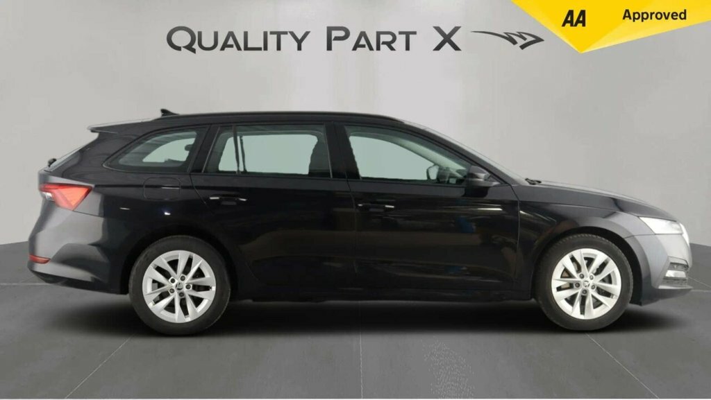 Skoda Octavia Estate Black #4
