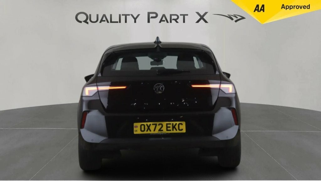 Vauxhall Astra Hatchback OX72EKC Black #6
