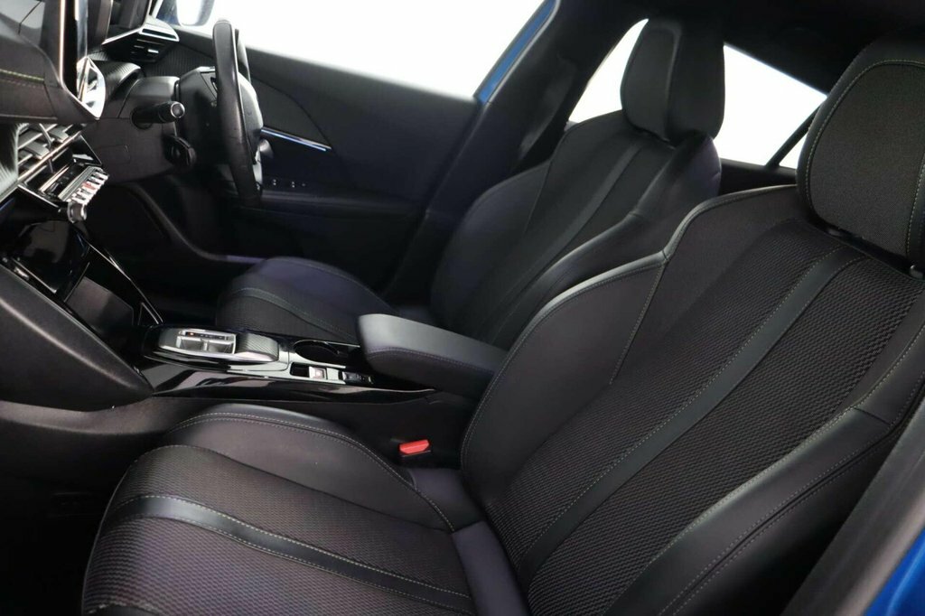 Peugeot e-2008 115Kw Active 54Kwh Grey #14