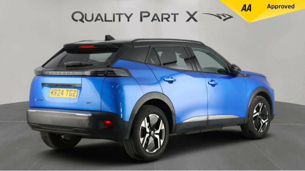 Peugeot e-2008 Suv Blue #5