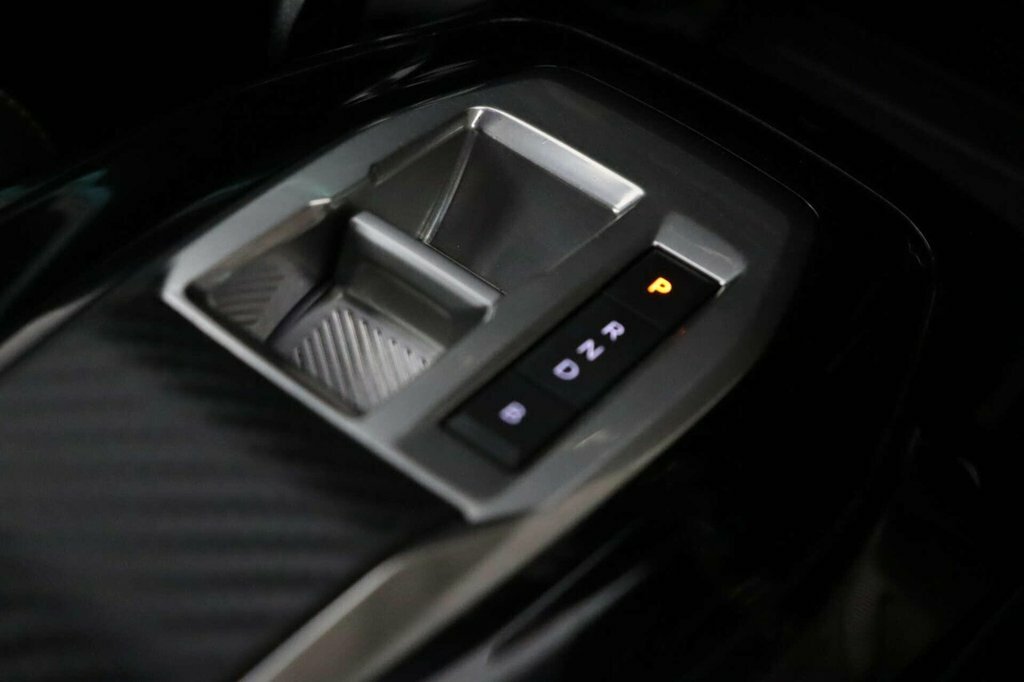 Peugeot e-2008 115Kw Active 54Kwh Grey #16