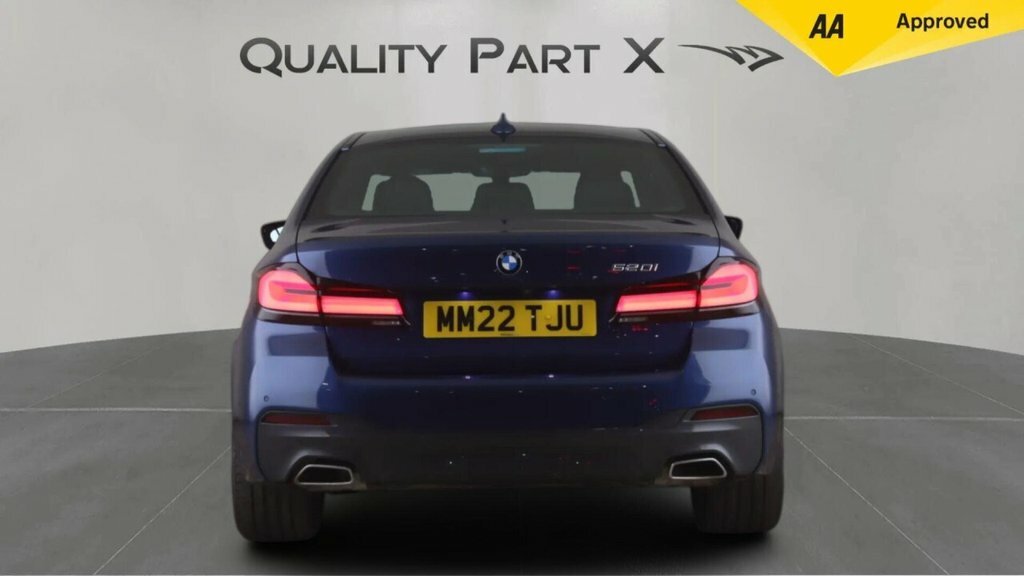 BMW 5 Series Saloon MM22TJU Blue #6