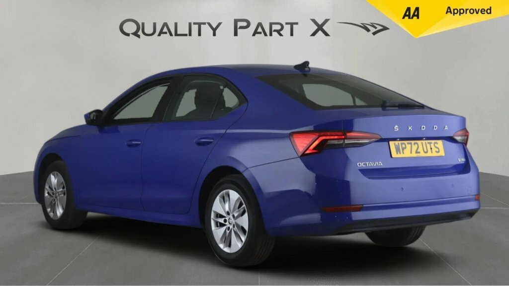 Skoda Octavia Hatchback WP72UTS Blue #5