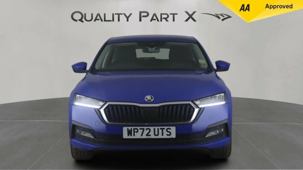 Skoda Octavia Hatchback WP72UTS Blue #2