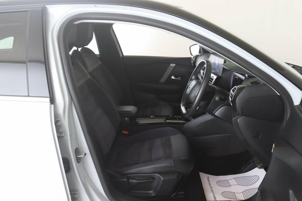 Citroen e-C4 50Kwh C-series Edition 7.4Kw Charger  #16