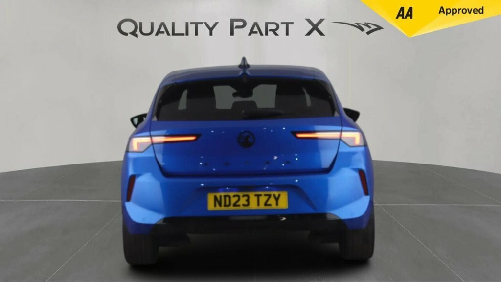 Vauxhall Astra Hatchback Blue #6