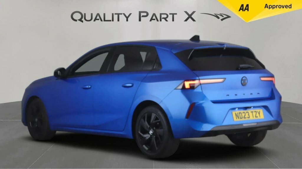 Vauxhall Astra Hatchback Blue #5