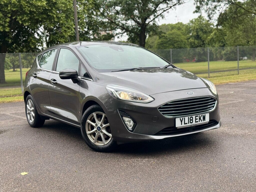 Ford Fiesta 1.0T Ecoboost Zetec Euro 6 Ss Grey
