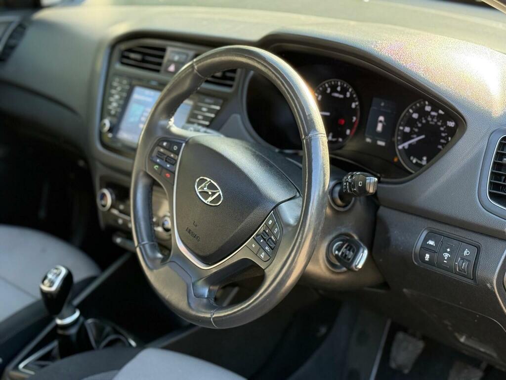 Hyundai I20 1.0 T-gdi Premium Se Nav Euro 6 Black #2