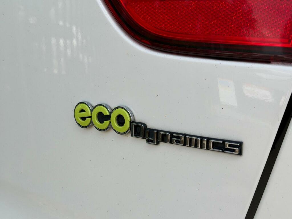Kia RIO 3 Ecodynamics White #11