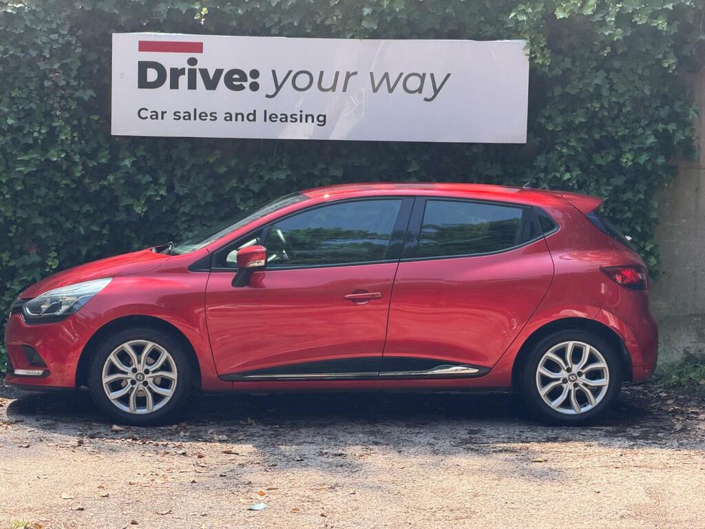 Renault Clio Hatchback 1.5 Dci Dynamique Nav Euro 6 Ss ND17OHN Red #4