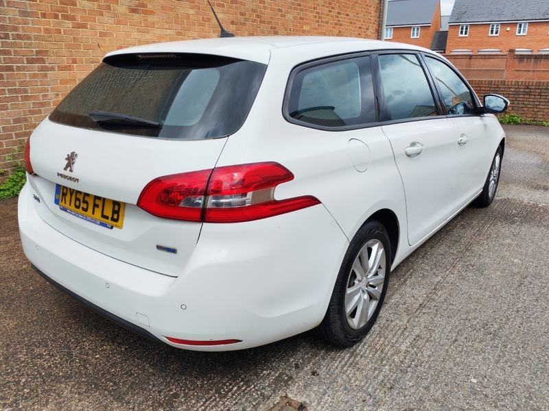 Peugeot 308 1.6 Bluehdi Active Estate White #5