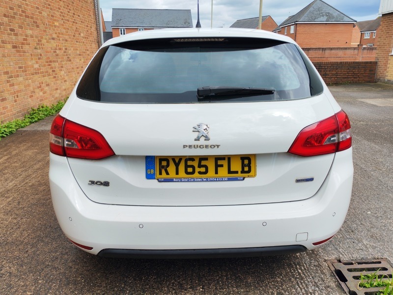 Peugeot 308 1.6 Bluehdi Active Estate White #4
