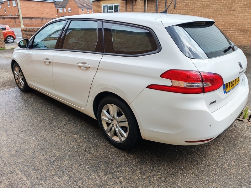 Peugeot 308 1.6 Bluehdi Active Estate White #3
