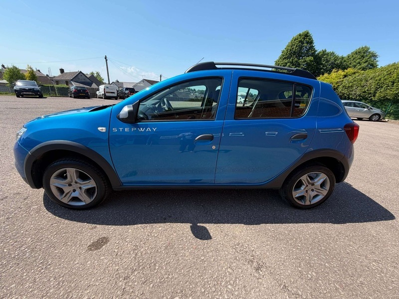 Dacia Sandero 1.0 Sce Essential Hatchback Blue #4