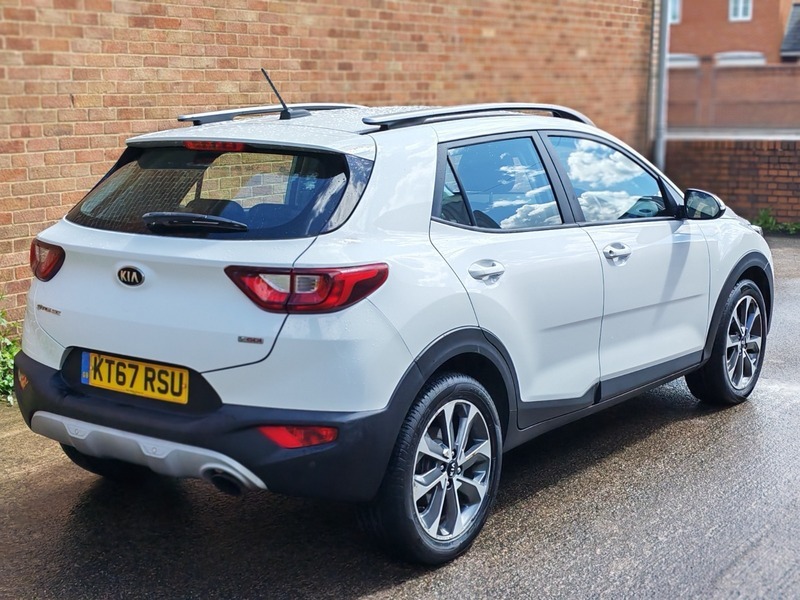 Kia Stonic 1.0 T-gdi 2 Suv KT67RSU White #3