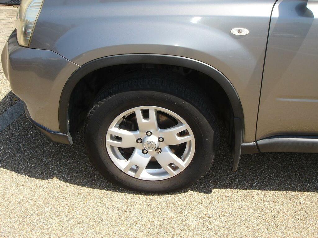 Nissan X-Trail Suv Silver #20