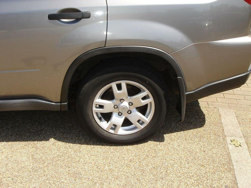 Nissan X-Trail Suv Silver #22