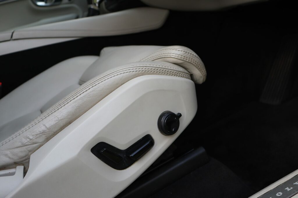Volvo XC90 D5 Powerpulse Awd Momentum Pro My18.5 #16