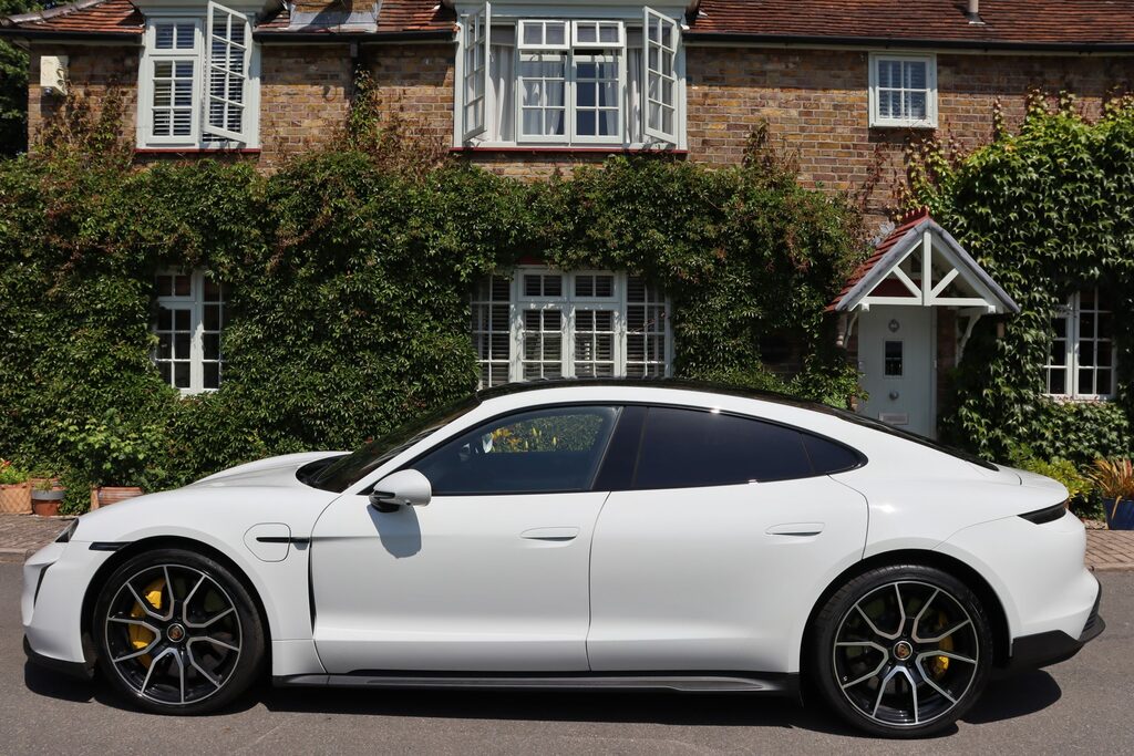 Porsche Taycan 560Kw Turbo S Saloon 5 Seat White #4