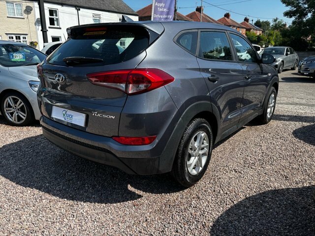 Hyundai Tucson 1.7 Crdi Blue Drive S Suv Euro 6 YY17UBR Grey #2