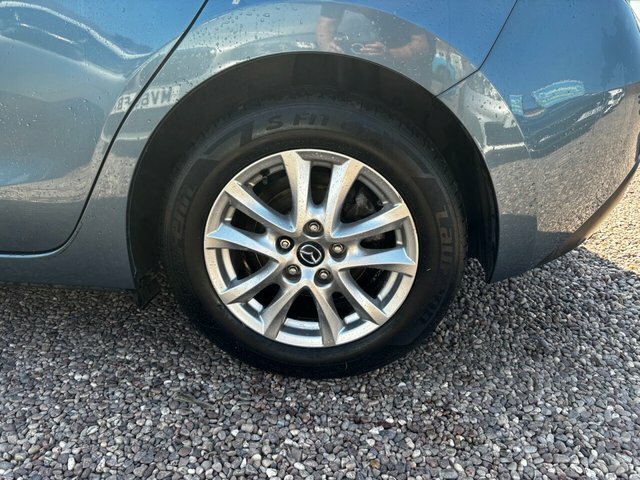 Mazda 3 2.0 Skyactiv-g Se-l Nav Hatchback Manua Blue #6
