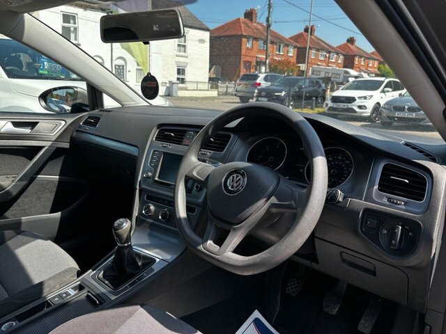 Volkswagen Golf 1.6 Tdi Bluemotion Tech S Hatchback Man GK16WZX Grey #6
