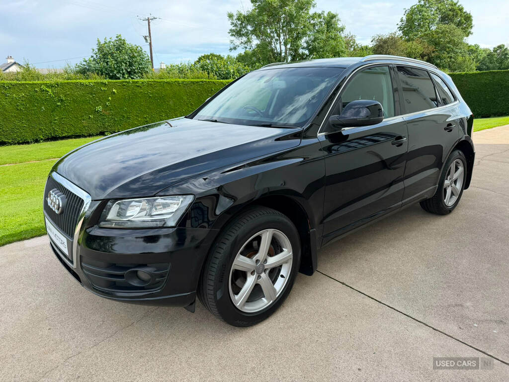 Audi Q5 2.0 Tdi 143 Quattro Se Start Stop Black #6