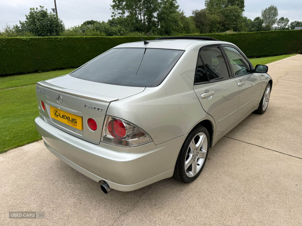 Lexus IS Saloon 2.0 S 200151 Green #40
