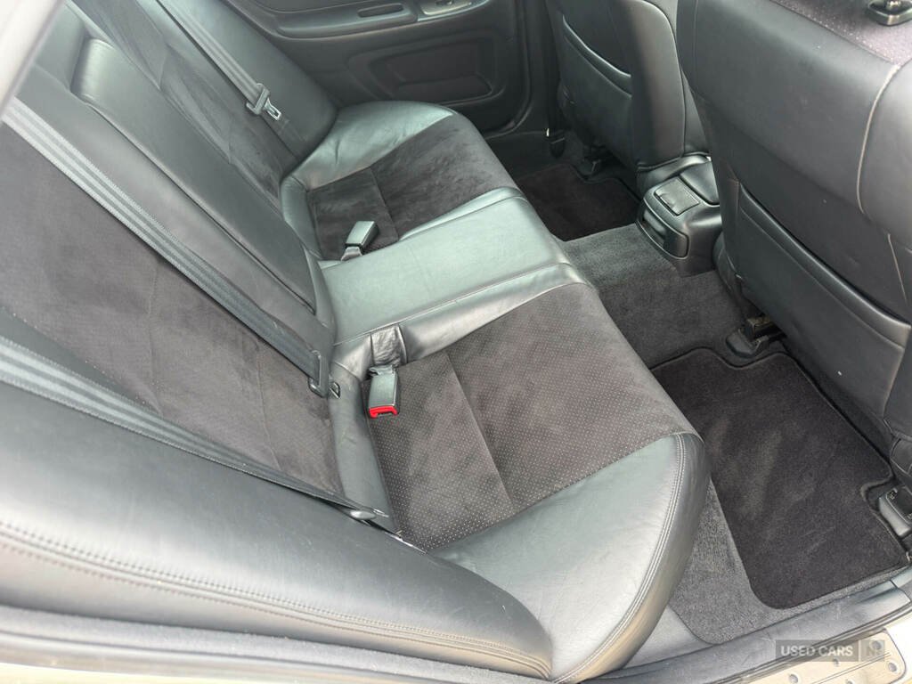 Lexus IS Saloon 2.0 S 200151 Green #16