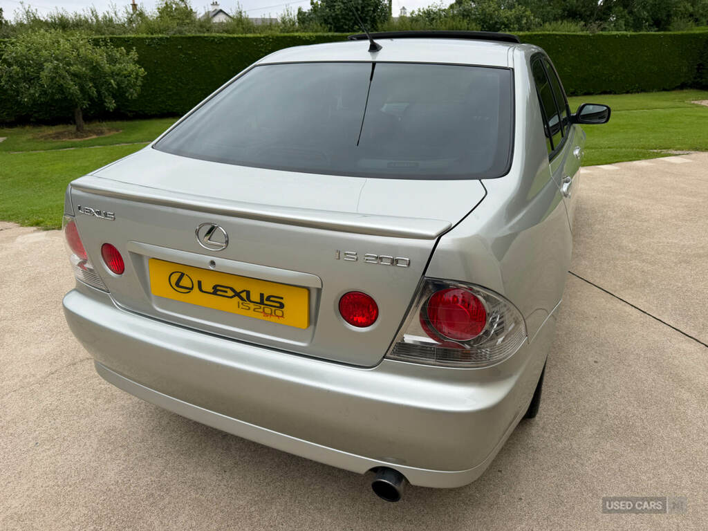 Lexus IS Saloon 2.0 S 200151 Green #38