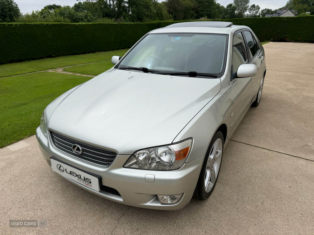 Lexus IS Saloon 2.0 S 200151 Green #35