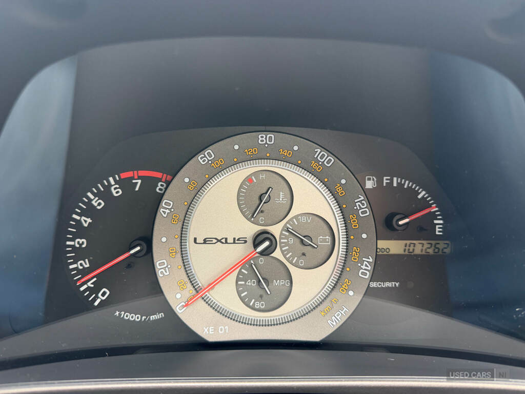 Lexus IS Saloon 2.0 S 200151 Green #32