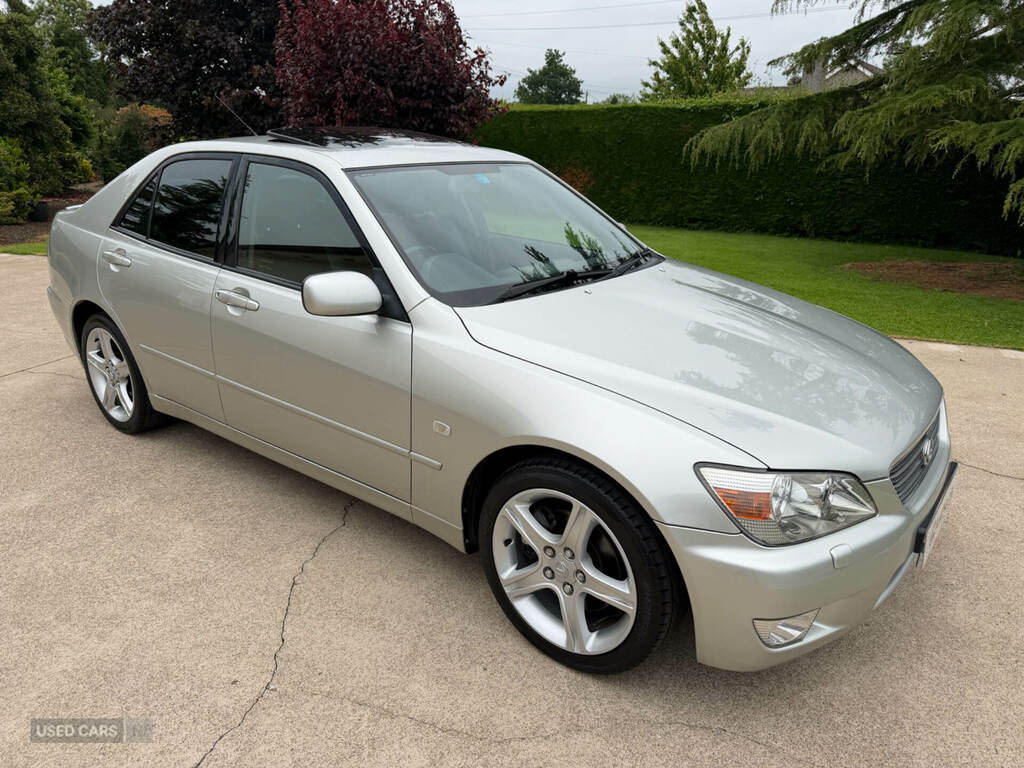Lexus IS Saloon 2.0 S 200151 Green #37