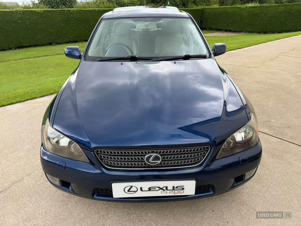 Lexus IS 200 2.0 Se Blue #6
